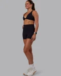 agile-sports-bra-AbQktjMF-0.webp