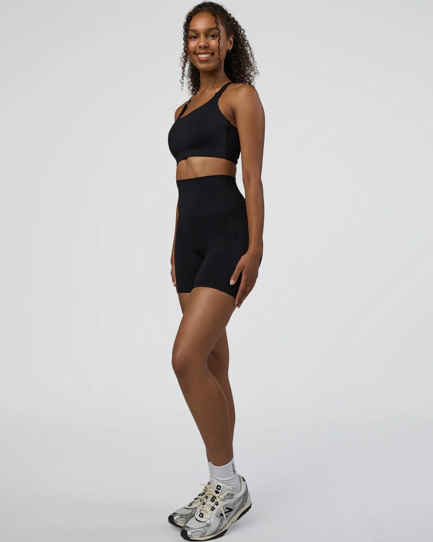 elixir-ultra-high-rise-6quot-s-BmuELRjq-4.webp Discount LSKD Elixir Ultra High-Rise 6" Short Pockets Black