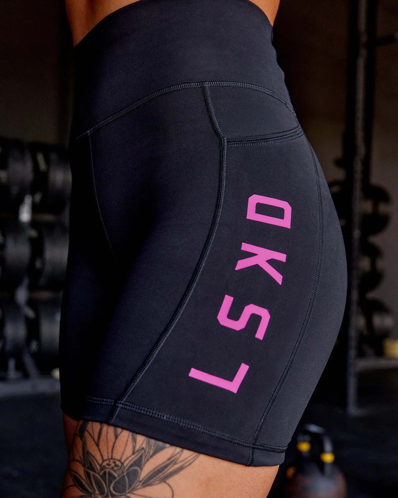 rep-ultra-high-rise-6quot-shor-OSlBAdLT-0.webp Fashion LSKD Rep Ultra High-Rise 6" Short Pockets Black Ultra Fuchsia