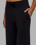 restore-cloudflx-wide-leg-pant-ZOrbdxrw-0.webp