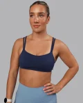 vantage-sports-bra-dxfuxlps-0.webp