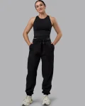 womens-mvp-track-pant-GIIxfkRf-0.webp